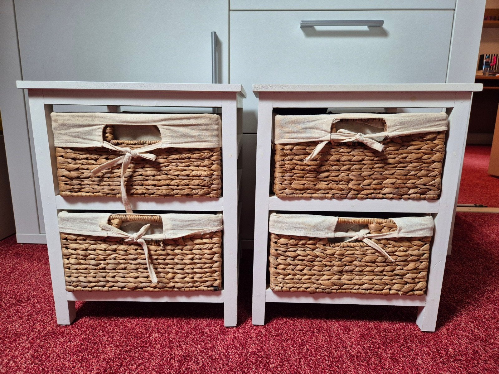 2 identieke nachtkastjes, Ophalen, Gebruikt, Minder dan 45 cm