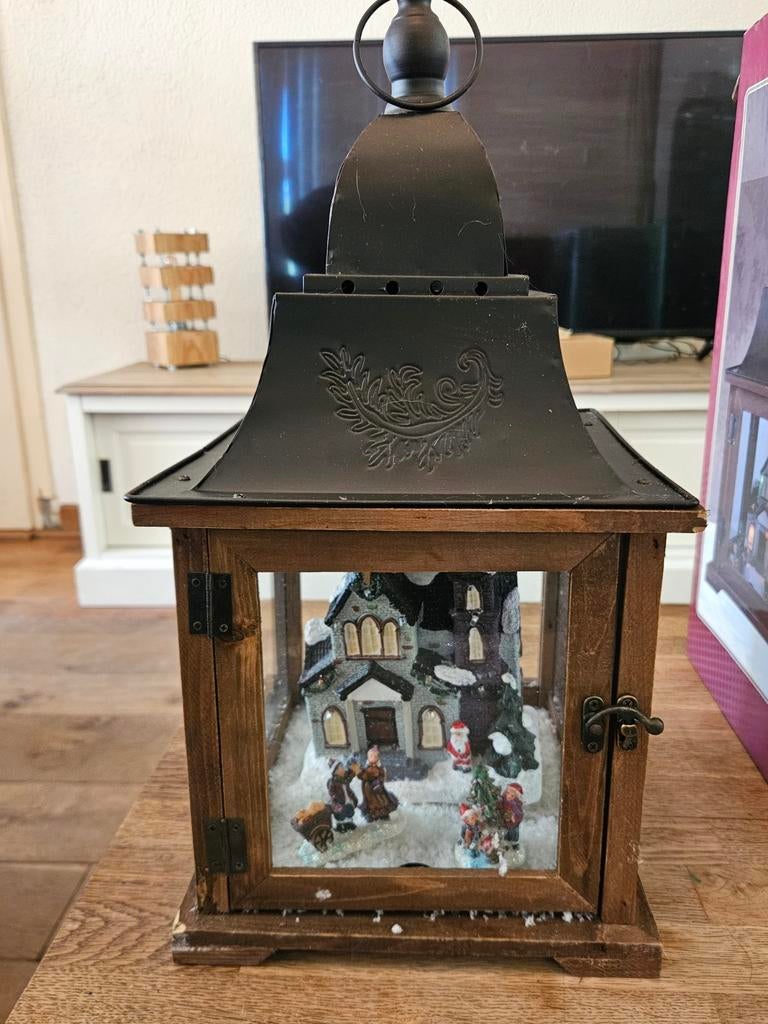 Lantaarn te koop, Ophalen, Hout