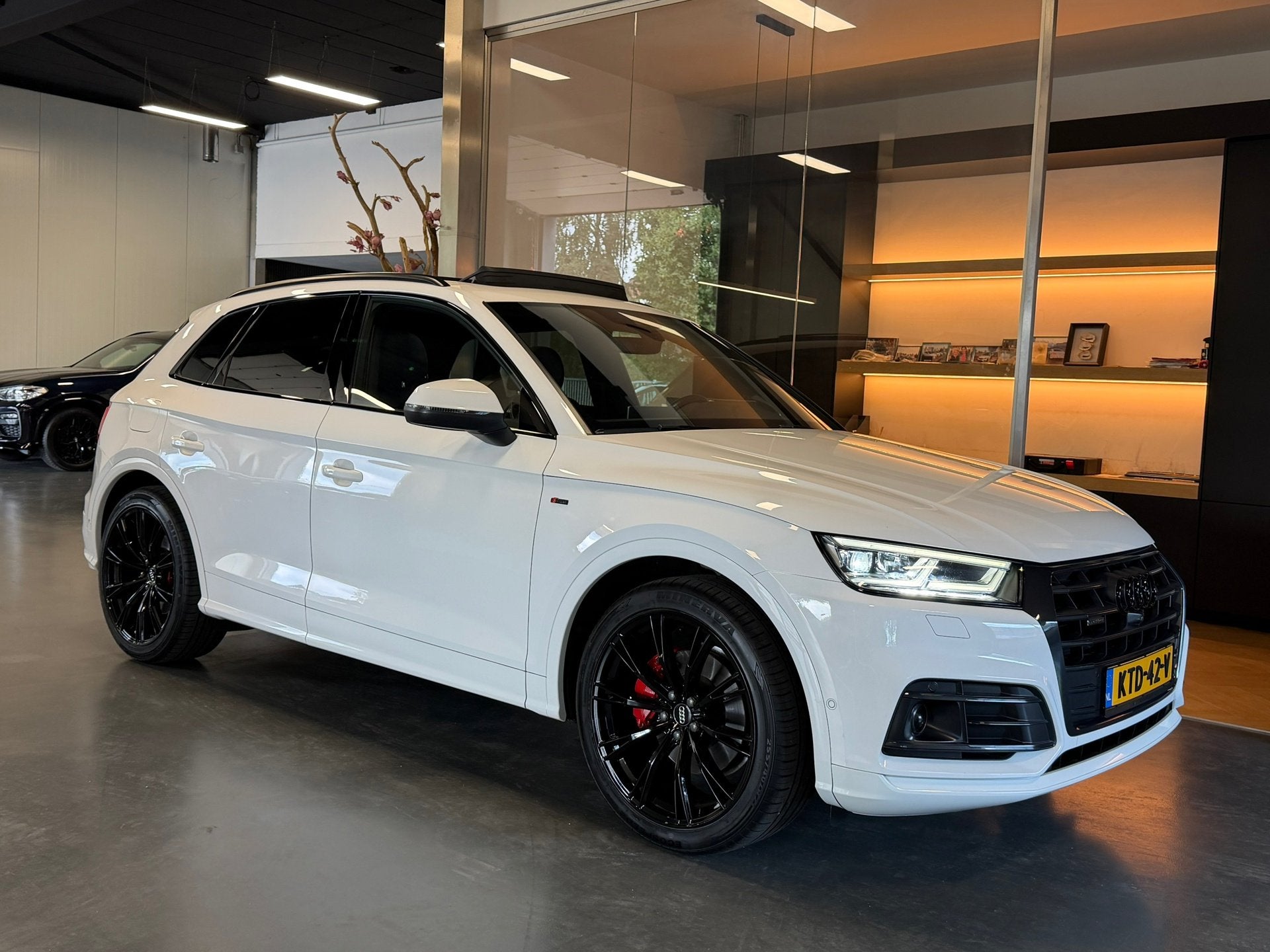 Audi Q5 2.0 TFSI quattro S Line 252PK Full opt Garantie 1e e, Auto's, Dealer onderhouden, 15 km/l, Gebruikt, Euro 6
