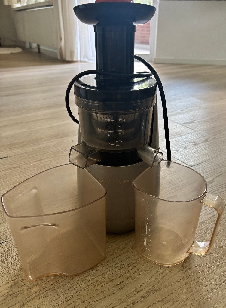 Versapers Slow Juicer with Juice and Pulp Containers, Ophalen of Verzenden, Zo goed als nieuw