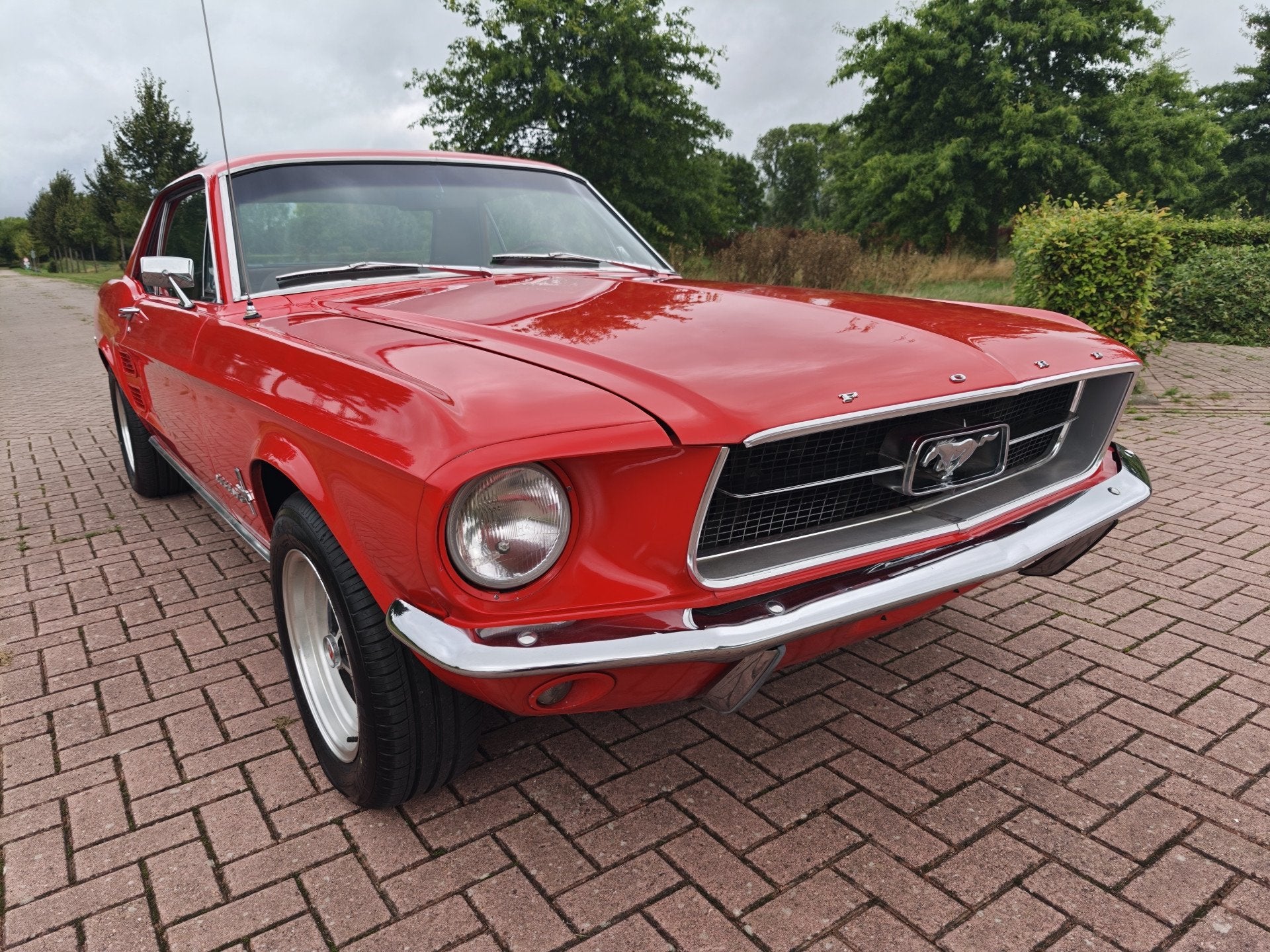 Ford Mustang HARDTOP 289 V8 COUPE A CODE! (bj 1967), Auto's, Automaat, 5000 cc, Zwart, Origineel Nederlands