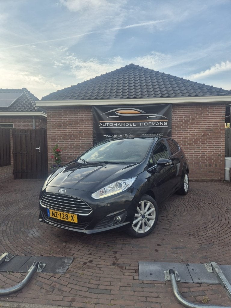 Ford Fiësta 1.0 74KW/100PK 5D 2016 Zwart, Auto's, Voorwielaandrijving, Stof, 565 kg, 100 pk