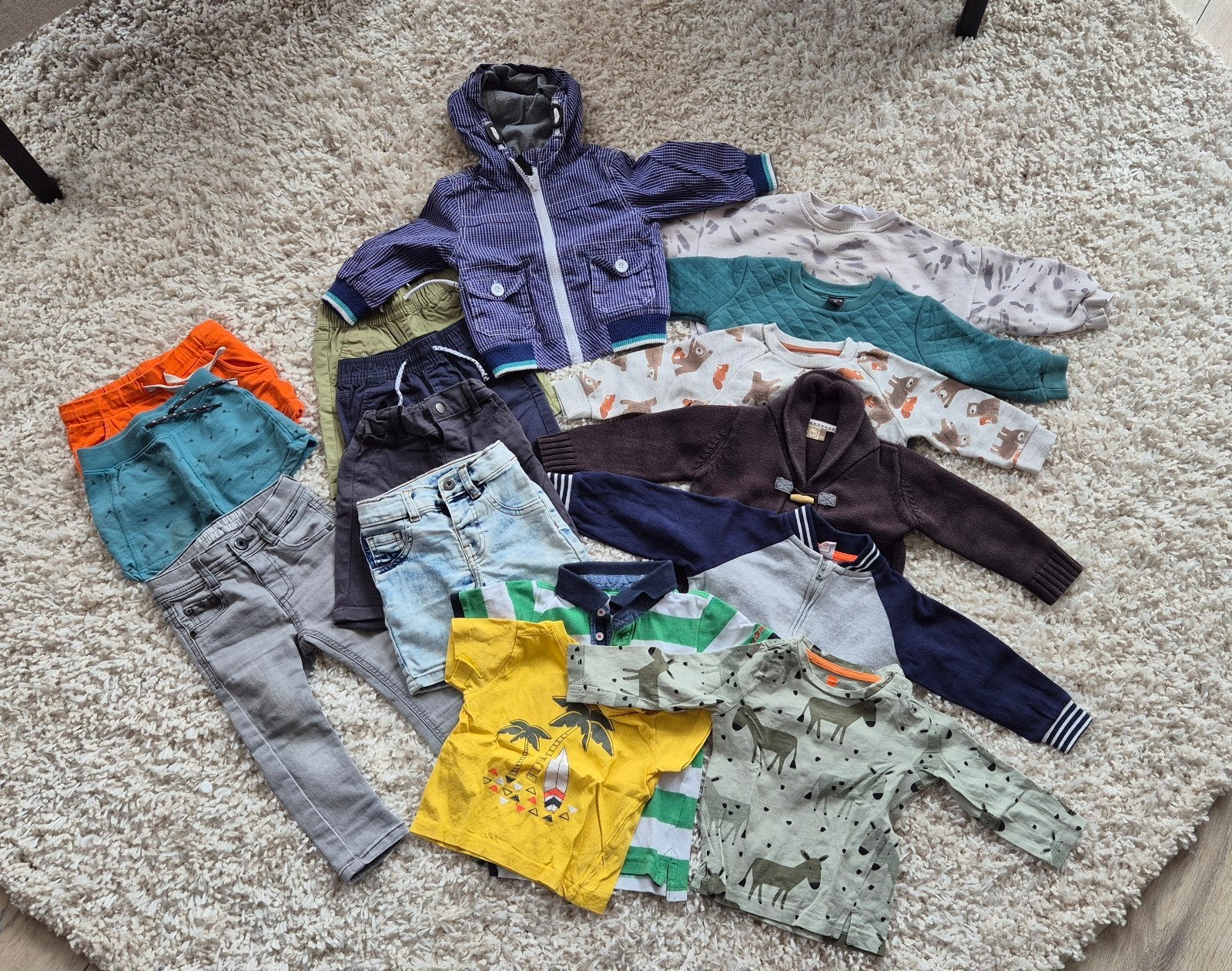 Grote set babykleding jongens maat 80, Kinderen en Baby's, Babykleding | Overige, Ophalen of Verzenden, Gebruikt, Diverse, Jongetje