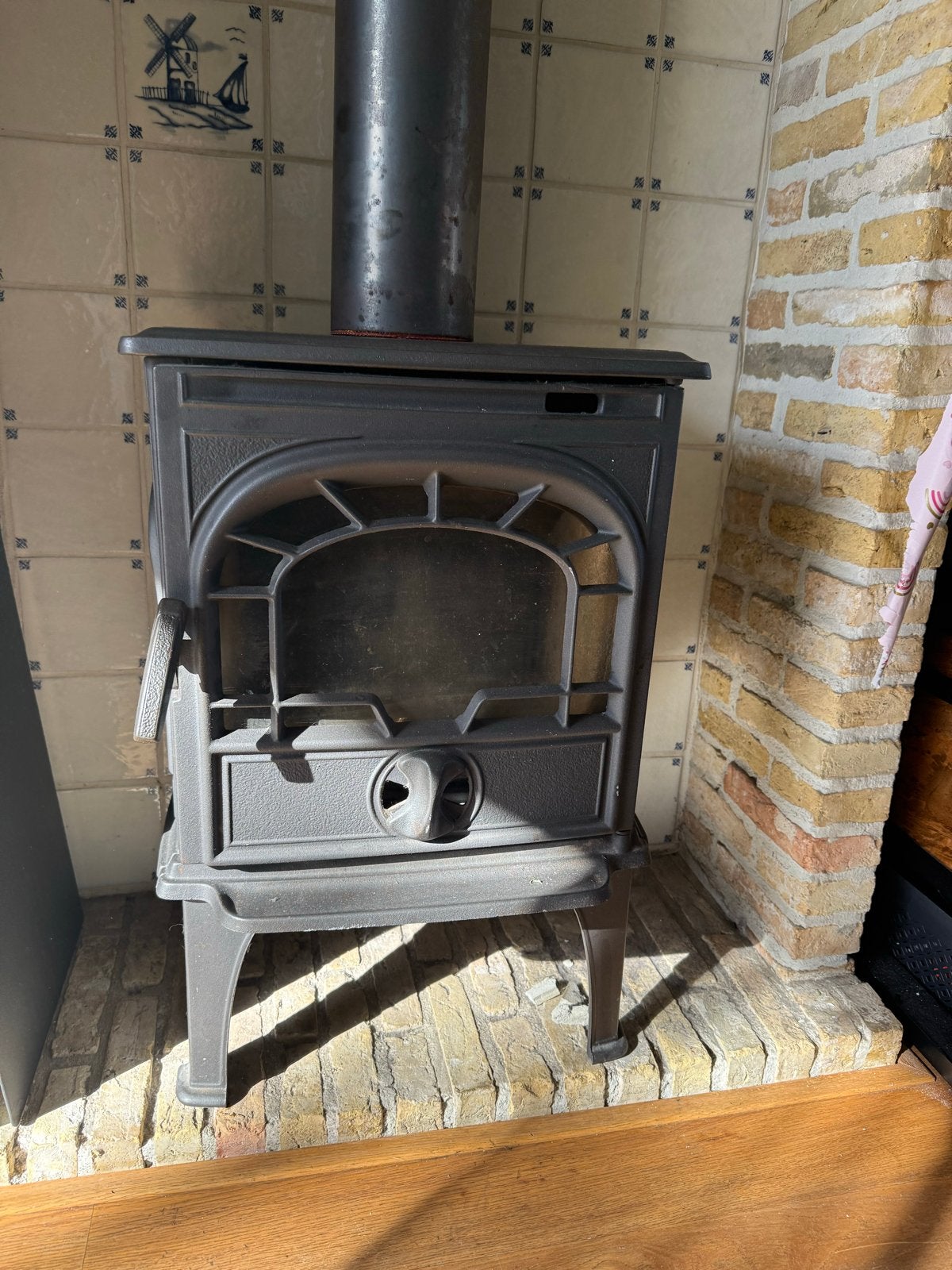Dovre houtkachel - Klassieke gietijzeren warmtebron, Huis en Inrichting, Ophalen, Gebruikt, Houtkachel, Vrijstaand