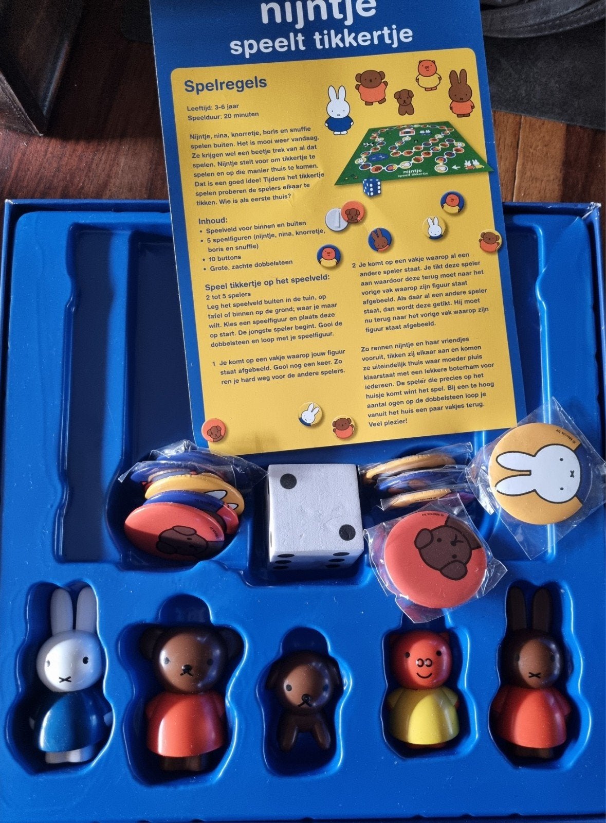Njintje speelt tikkertje, Ophalen of Verzenden