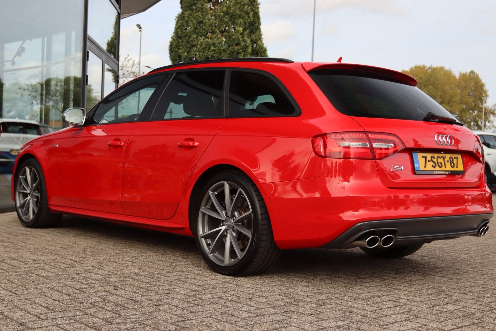 Audi S4 3.0 TFSI Avant - Automaat - Misano Rood, Auto's, Audi, Automaat, Euro 5, Zwart, 2995 cc