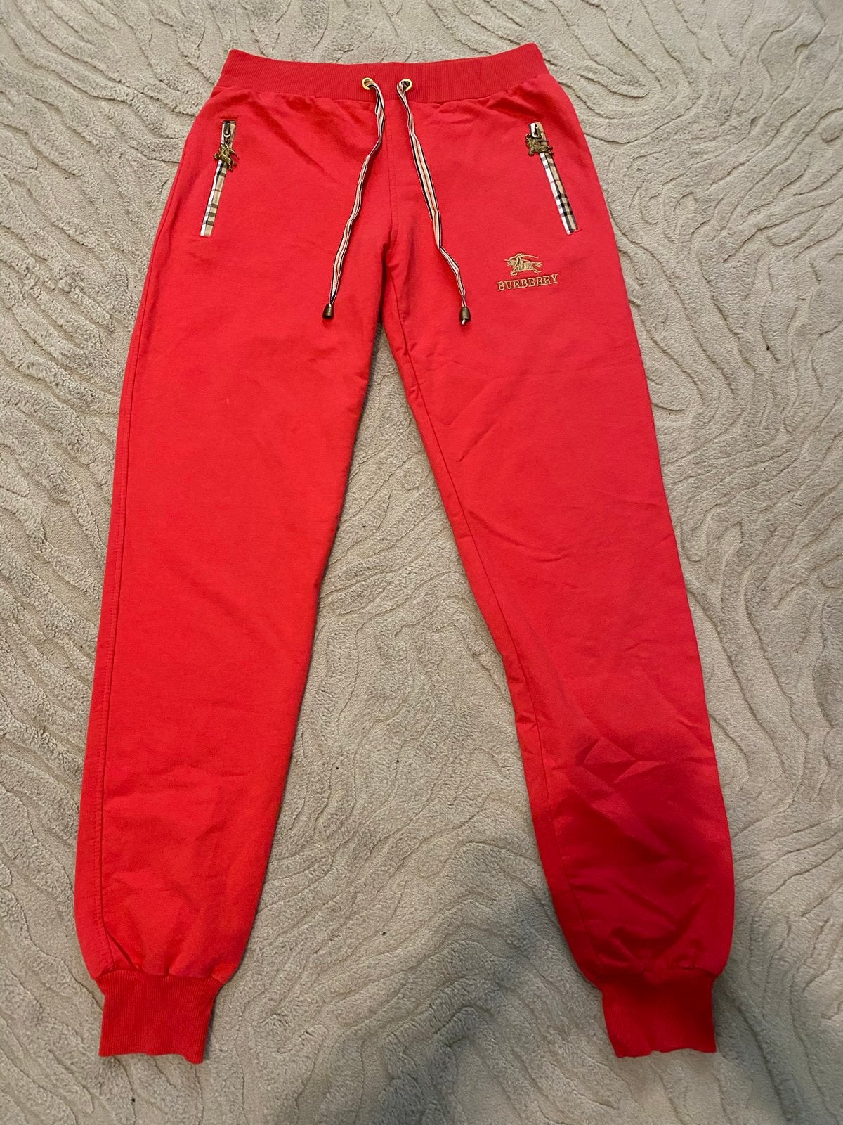 Vintage Burberry joggingbroek rood - Maat M, Verzenden, Gedragen, Maat 48/50 (M), Rood