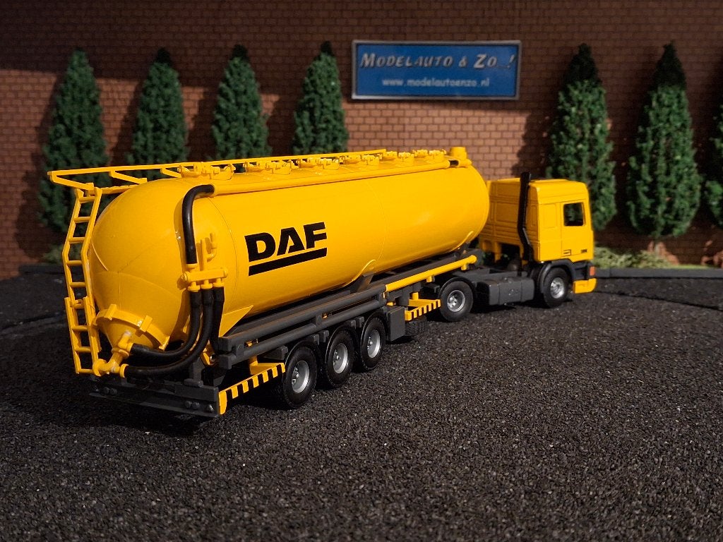 DAF 95 SC bulktrailer geel, Tekno 1/50, Ophalen of Verzenden, Zo goed als nieuw, Bus of Vrachtwagen, Tekno