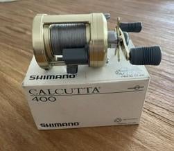 shimano calcutta 400, Watersport en Boten, Ophalen of Verzenden, Zo goed als nieuw, Molen