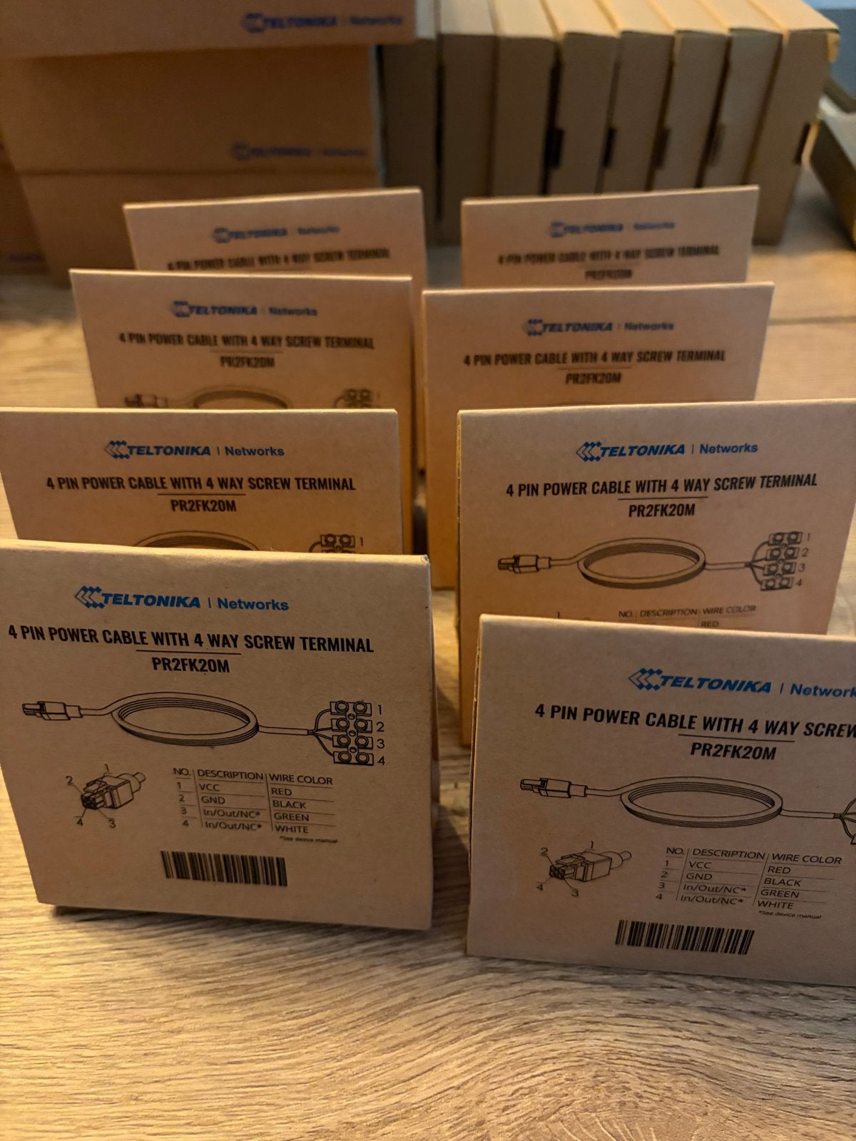 8x Teltonika 4-pins voedingskabel PR2FK20M - Nieuw in doos, Ophalen of Verzenden, Nieuw, Snoer of kabel, Universeel