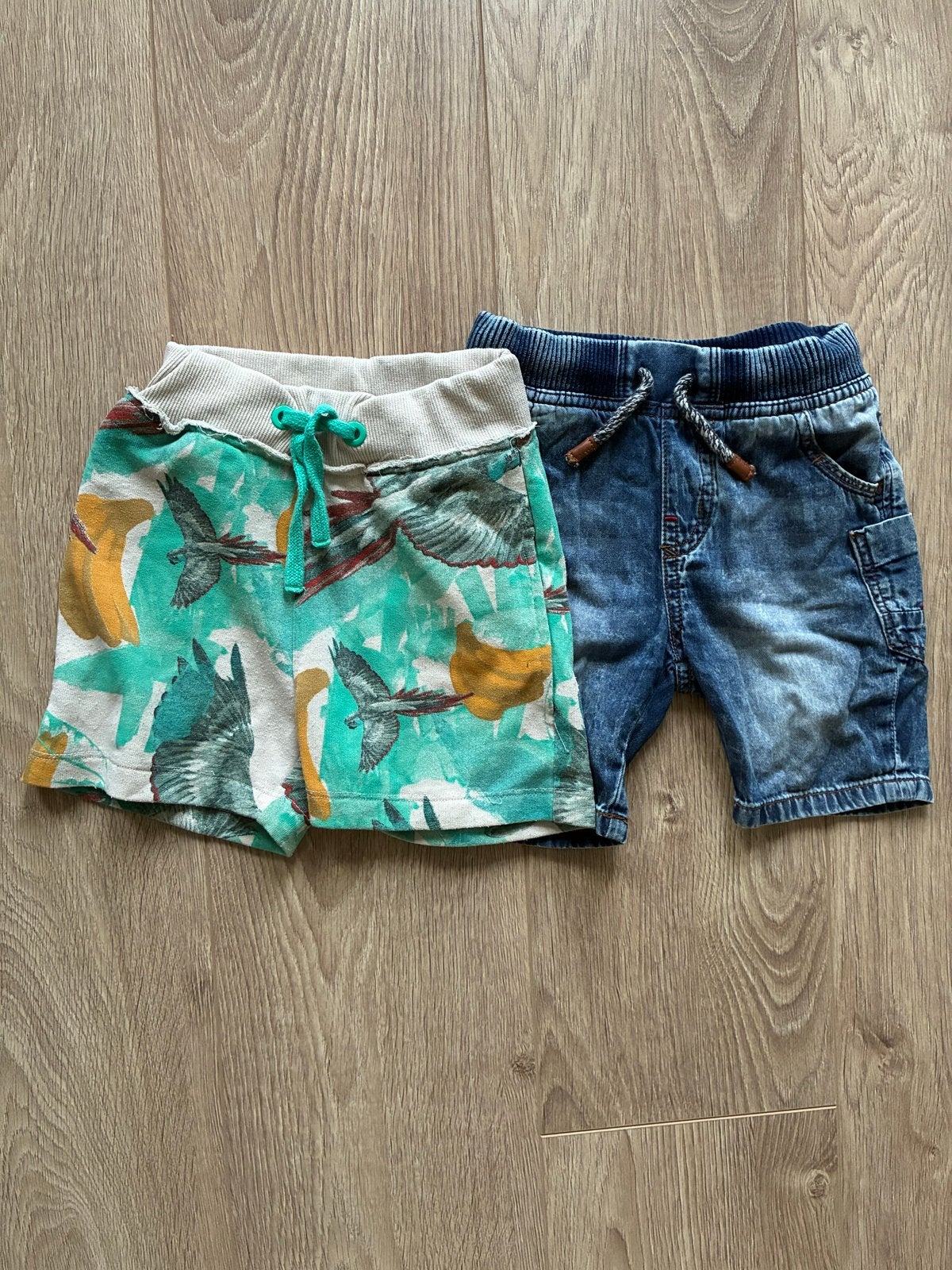 2 korte broeken: Name It en Zara, maat 104, Ophalen of Verzenden, Gebruikt, Jongen, Broek
