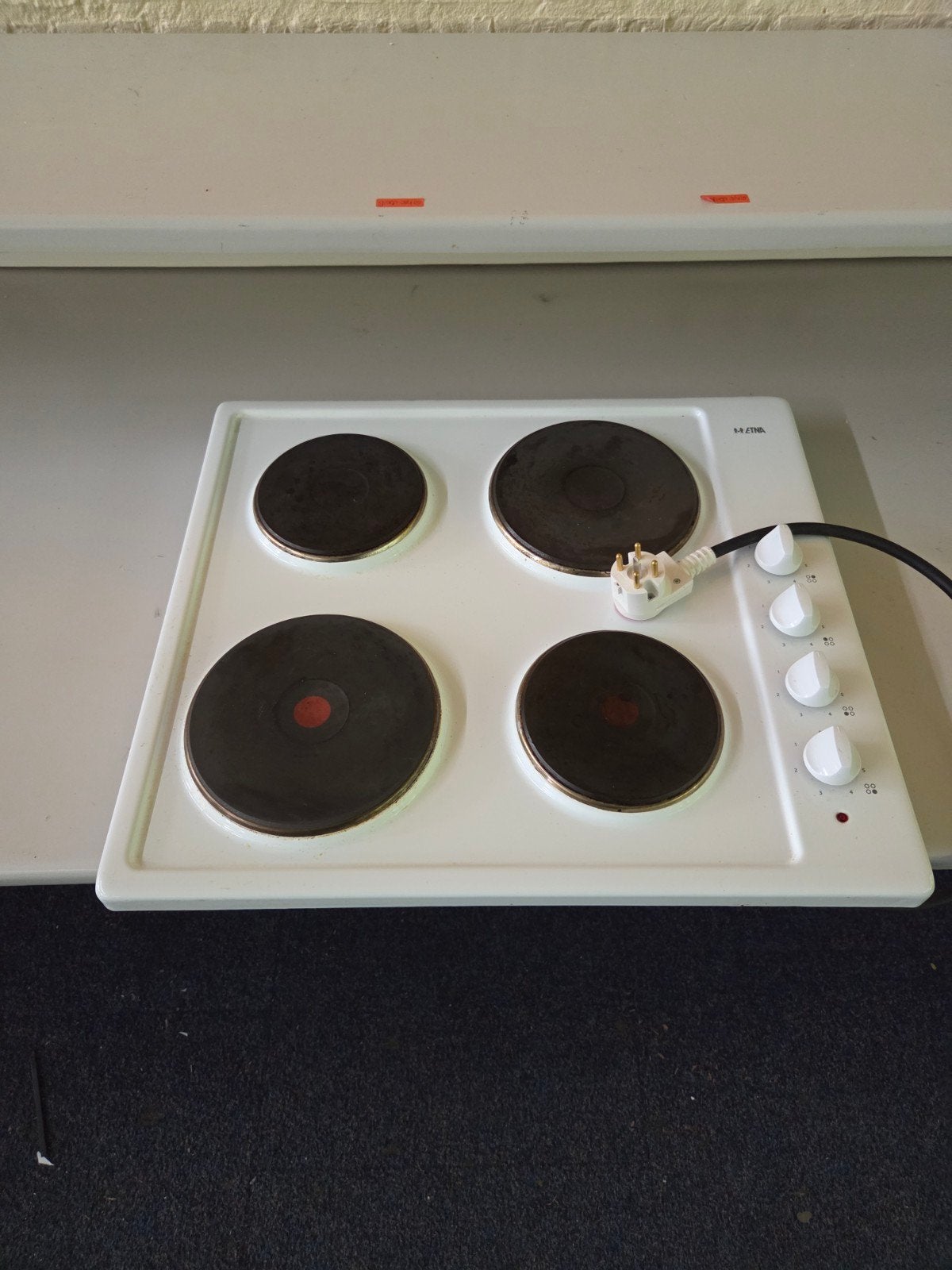 ETNA 4 pits kookplaat, Perilex stekker, Zo goed als nieuw, Vrijstaand, Elektrisch, 4 kookzones