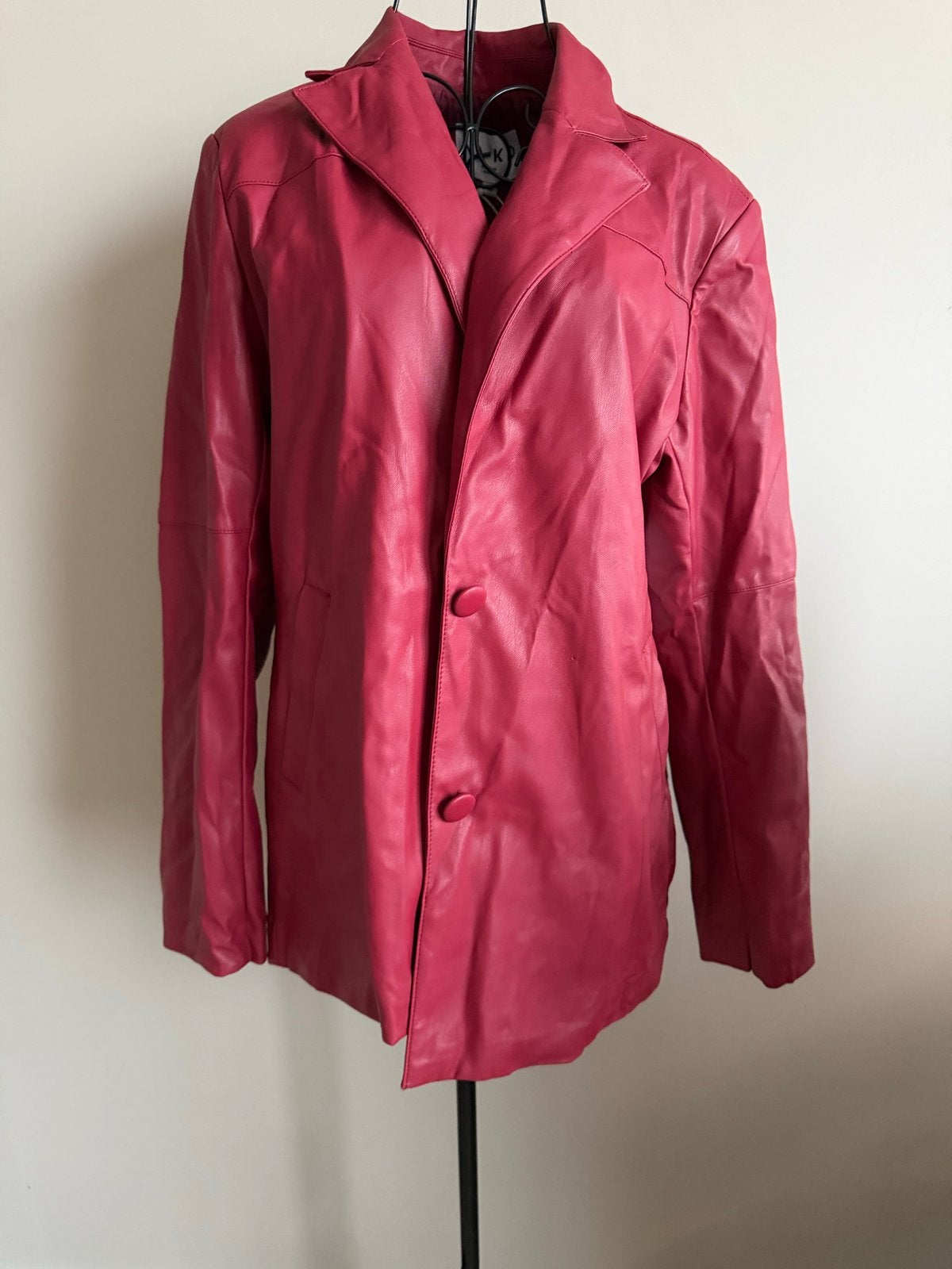 NA-KD Leren Jas Nieuw met kaartje Maat L, Ophalen of Verzenden, Nieuw, Maat 42/44 (L), Rood
