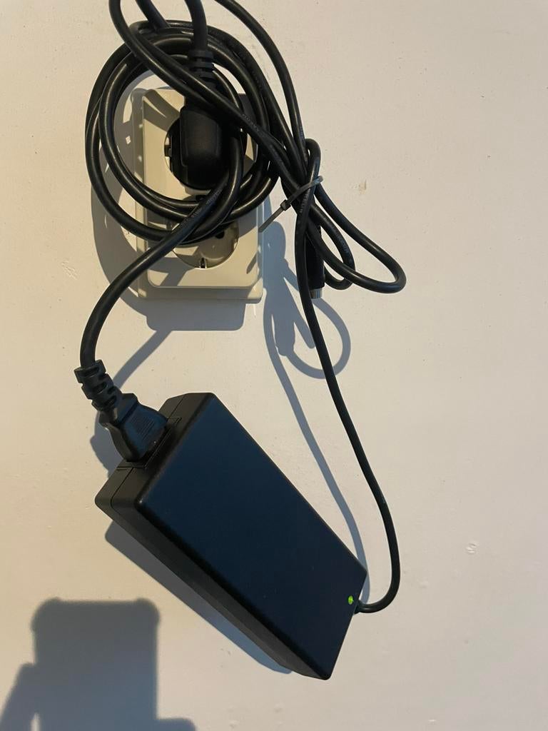 JEWEL Li-ion Batterij oplader E Bike, Fietsen en Brommers, Ophalen, Zo goed als nieuw