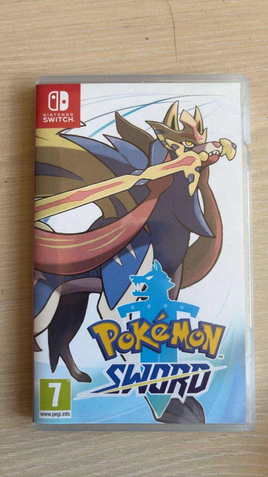 Pokemon sword switch 1, Spelcomputers en Games, Online, 1 speler, Virtual Reality, Zo goed als nieuw
