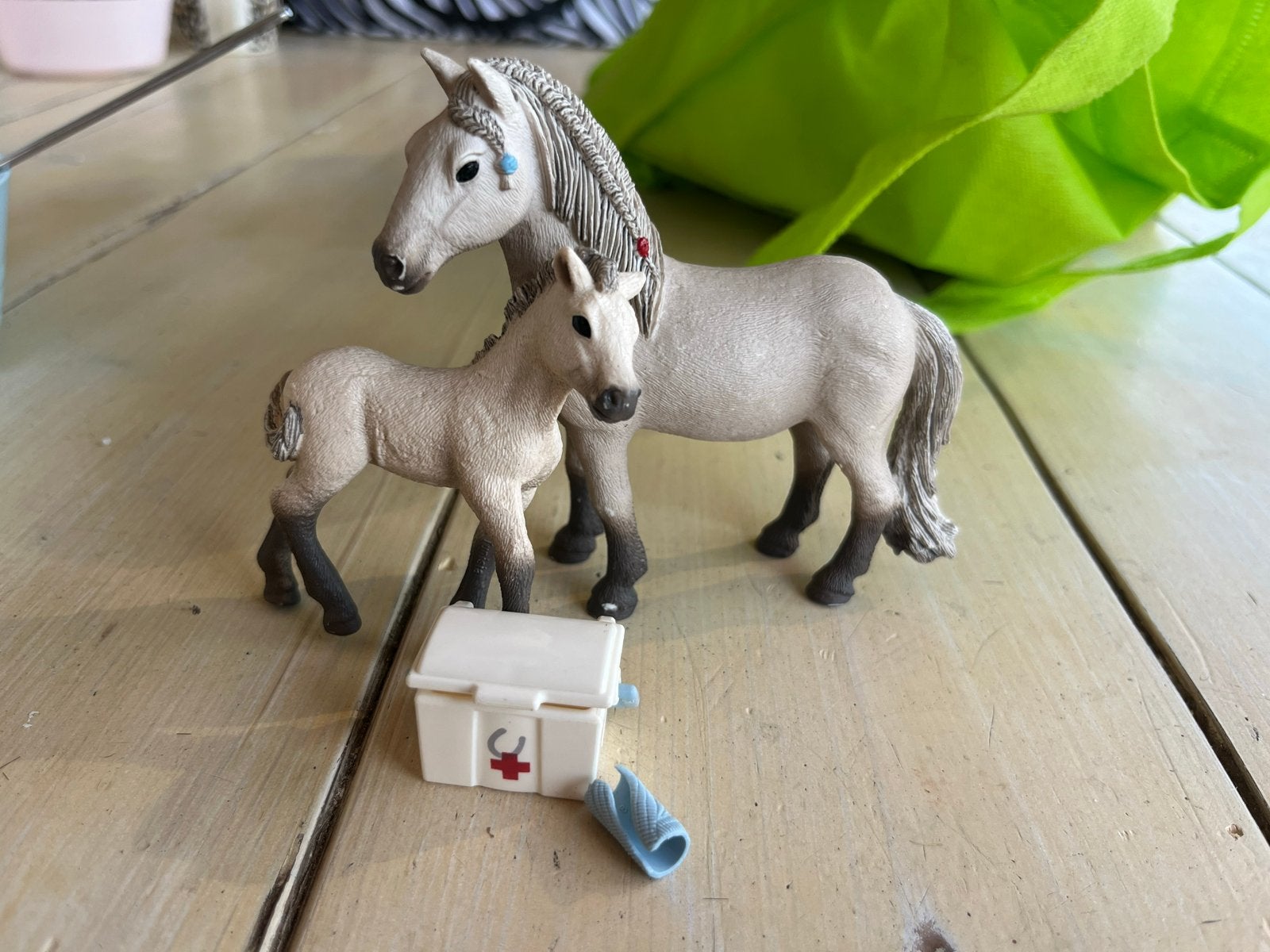 Grote collectie Schleich paarden en accessoires, Ophalen, Gebruikt