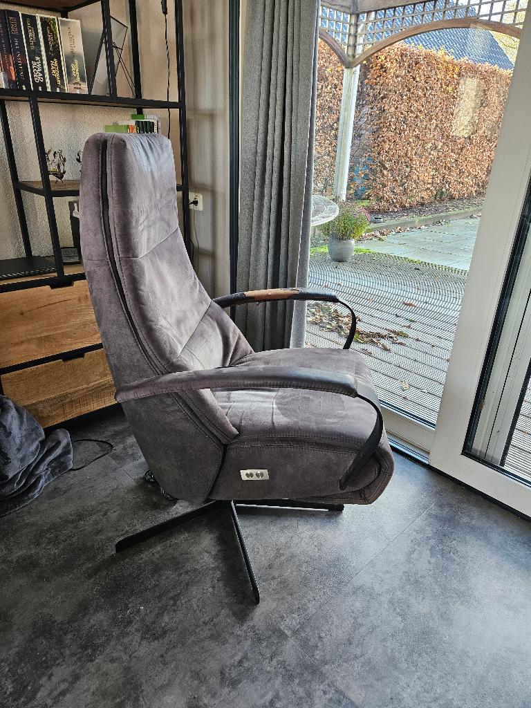 Staopstoel, Huis en Inrichting, Ophalen, Gebruikt, Minder dan 75 cm, Leer