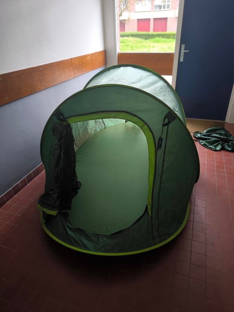 Opgooitent- staat binnen 1 minuut., Caravans en Kamperen, Ophalen of Verzenden, Zo goed als nieuw