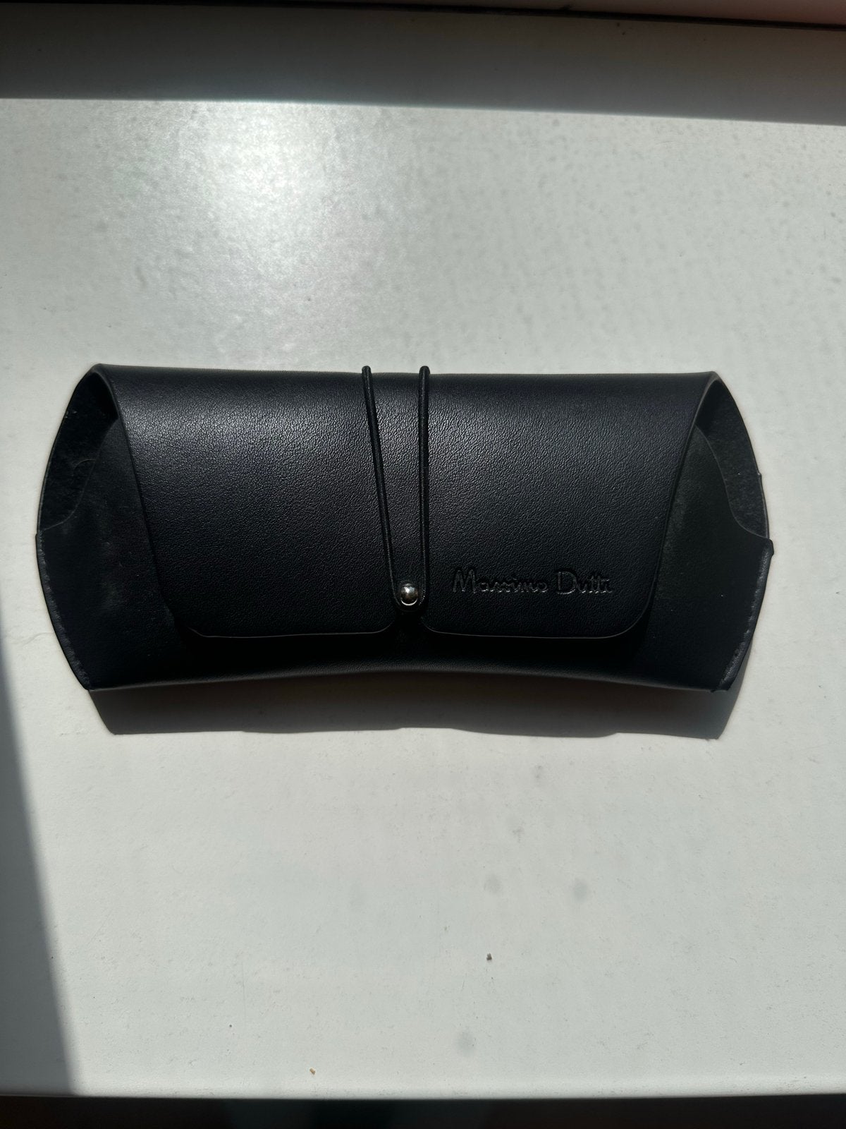 Massimo Dutti Zonnebril met etui, Overige merken, Zonnebril, Zwart, Ophalen of Verzenden