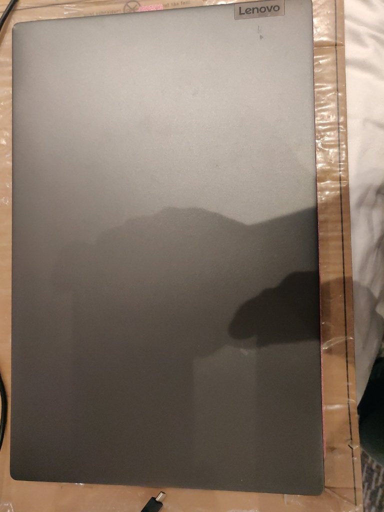 Foto 4 van Lenovo ideapad 5-15ARE05 - Type 81YQ