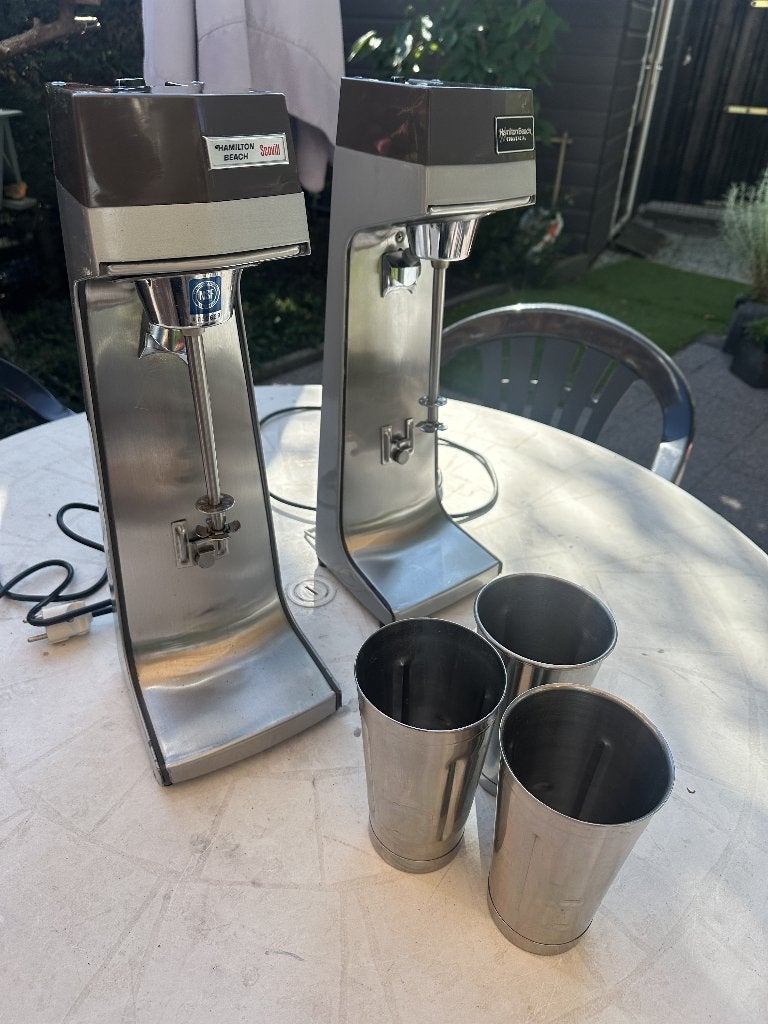 Hamilton Beach Milkshake mixers, 2x, Ophalen, Gebruikt, 1 tot 2 liter, 3 snelheden of meer