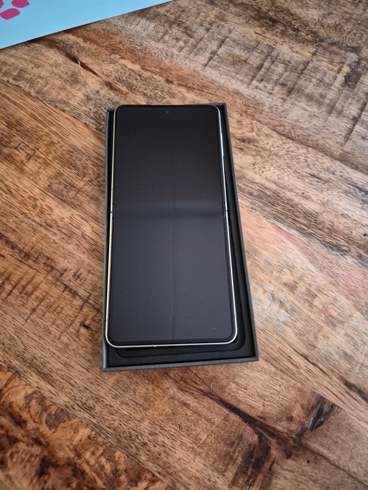 Foto 6 van (Als Nieuw) Samsung Galaxy Z Flip