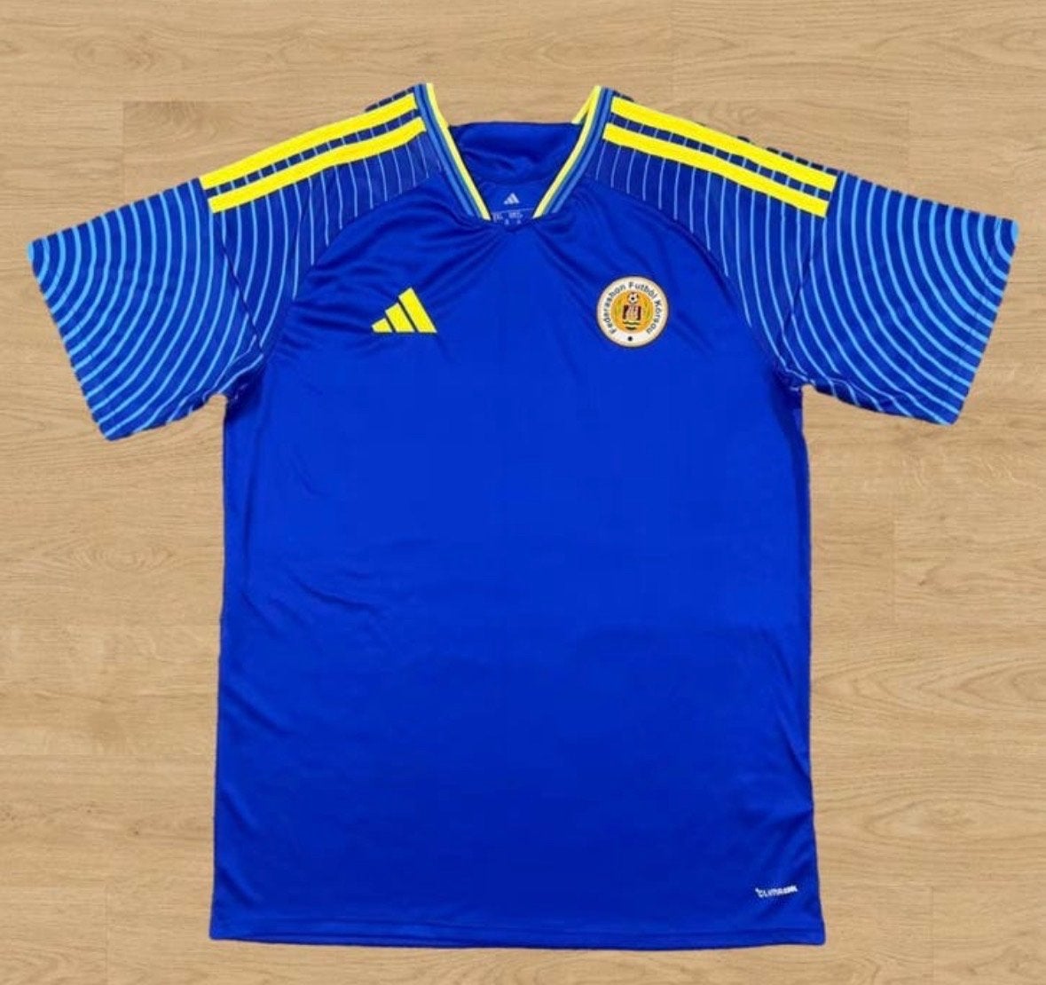 Curaçao WK 26 Thuisshirt - Alle Maten Beschikbaar, Sport en Fitness, Voetbal, Ophalen of Verzenden, Nieuw, Shirt