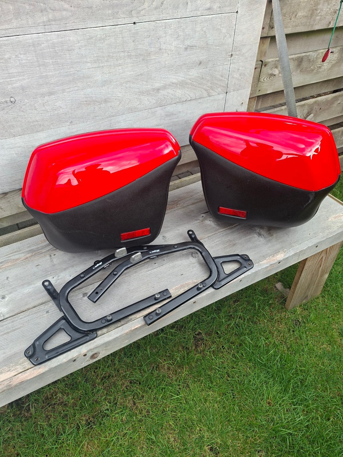 Originele zijkoffers Ducati ST2 (3 en 4) met beugels, Ophalen of Verzenden, Zo goed als nieuw