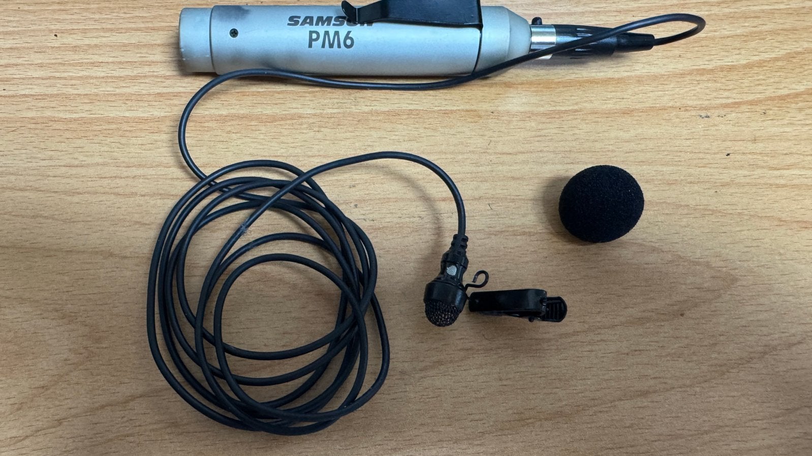 Samson PM6 met dasspeld microfoon 2 stuks, Ophalen of Verzenden, Zo goed als nieuw