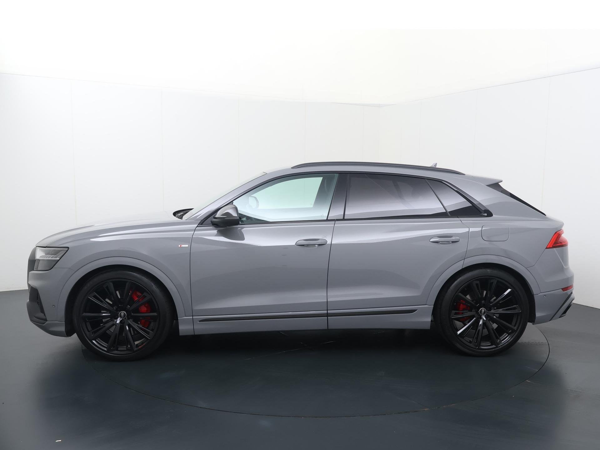 Audi Q8 60 TFSI e quattro Pro Line S Competition | 462 PK |, Gebruikt, 2995 cc, Met garantie (alle), Q8