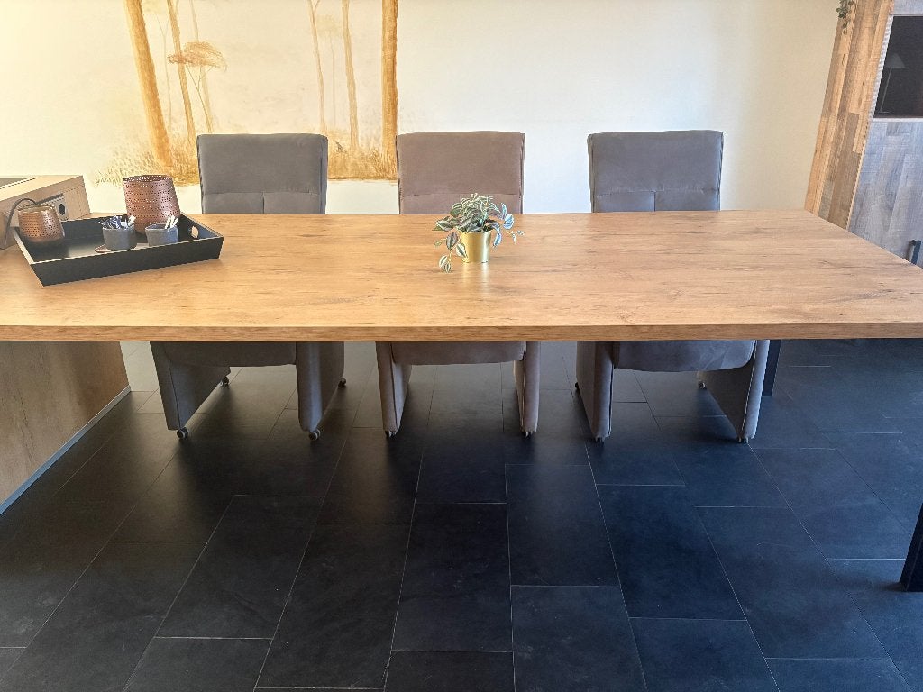 Grote keuken-/eetkamertafel in eiken fineeroptiek, Huis en Inrichting, Ophalen, Gebruikt, 100 tot 150 cm, 200 cm of meer