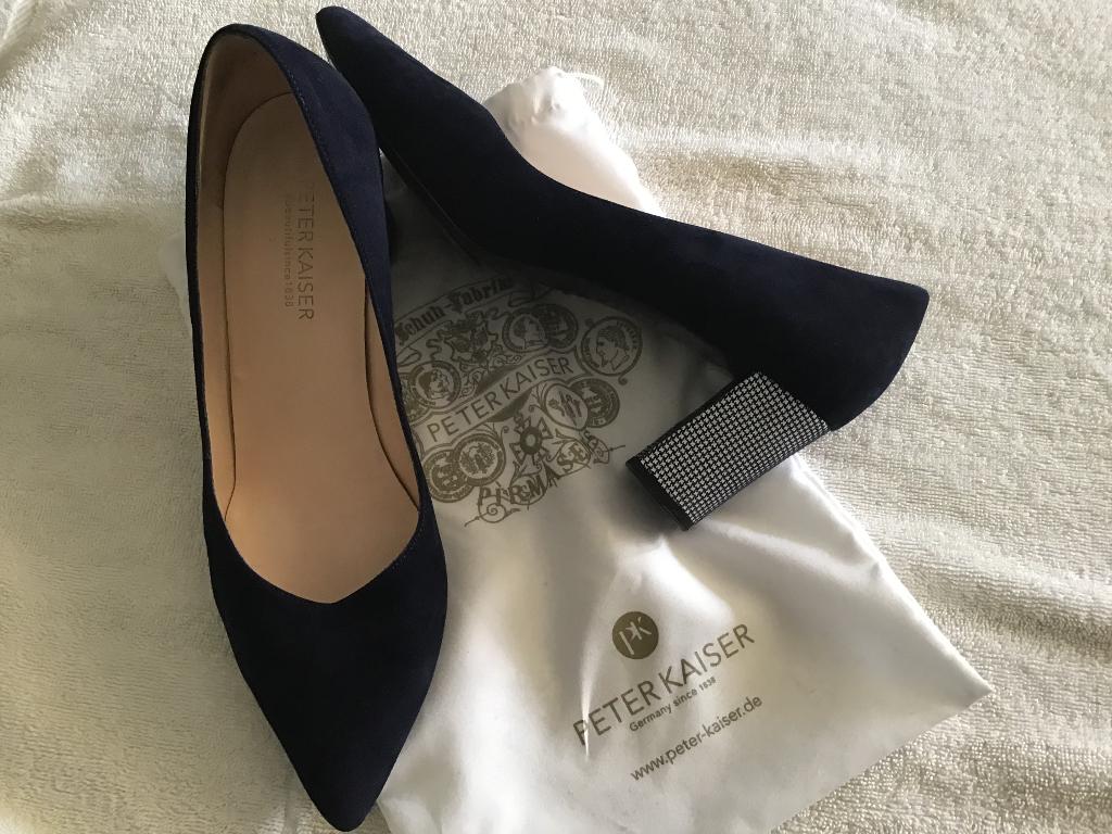 Suède blauwe Dames Pump maat 7 ( Peter Kaiser), Peter Kaiser, Pumps, Blauw, Ophalen of Verzenden
