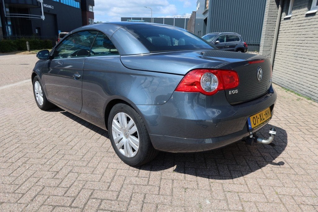 Volkswagen EOS 2.0-16V FSI (DAK DEFECT) Diagnose rapport aan, Auto's, Gebruikt, 4 cilinders, 4 stoelen, Bedrijf