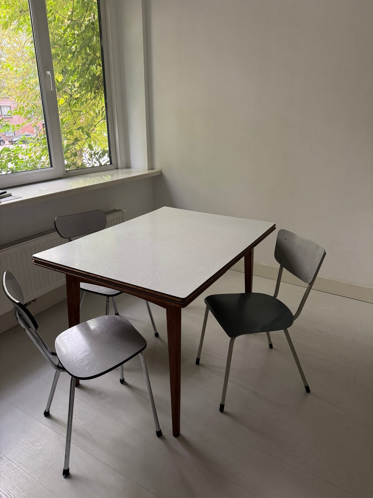 Vintage Formica uitschuif tafel - Jaren '60/'70, Huis en Inrichting, Ophalen, Gebruikt, 100 tot 150 cm, 50 tot 100 cm