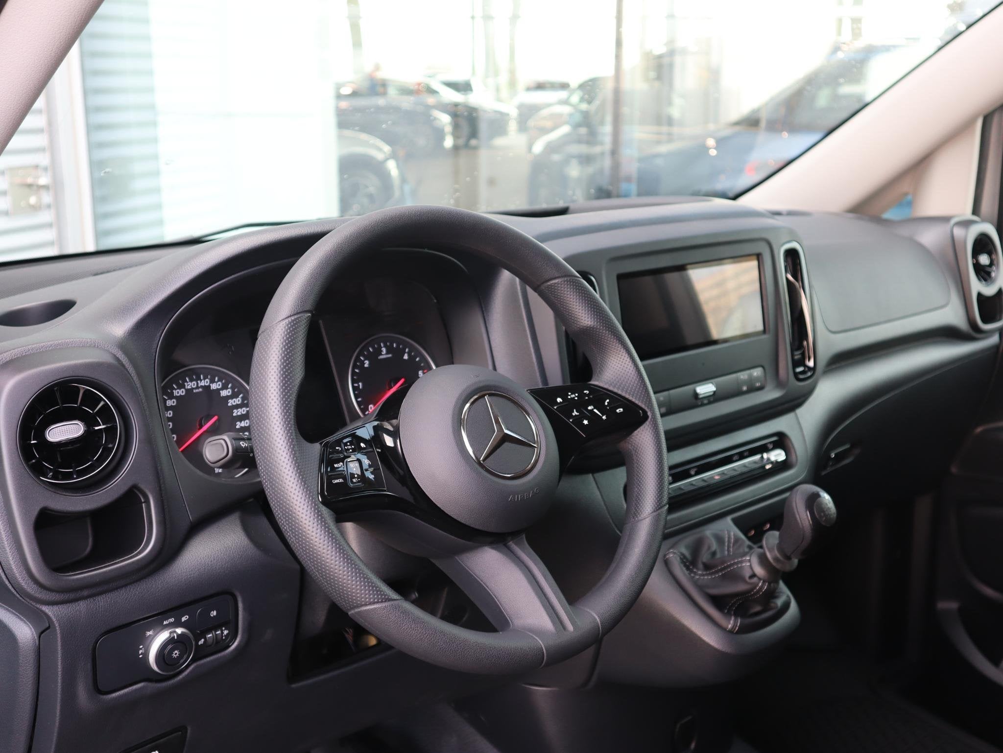 Mercedes-Benz Vito 114 CDI L3 FACELIFT ZILVER, 4 cilinders, 2000 kg, Mercedes-Benz, 750 kg