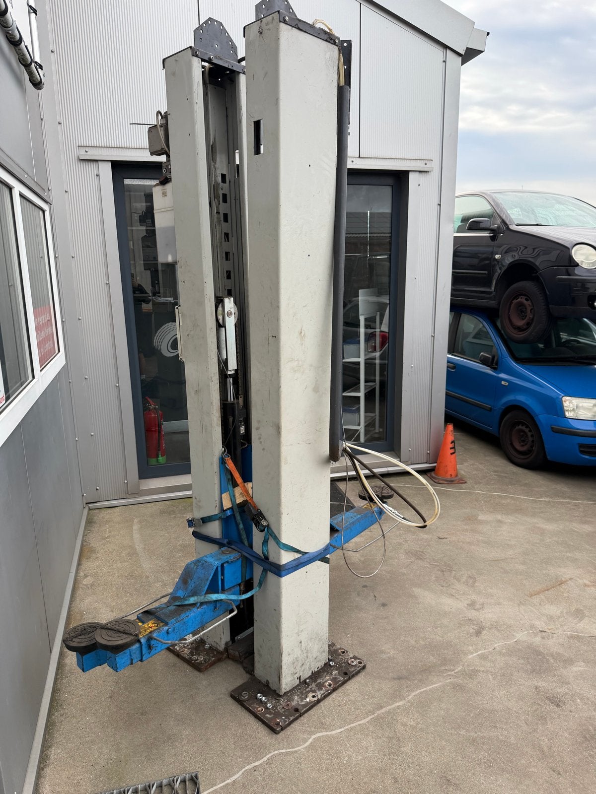 Autec 2 koloms hefbrug