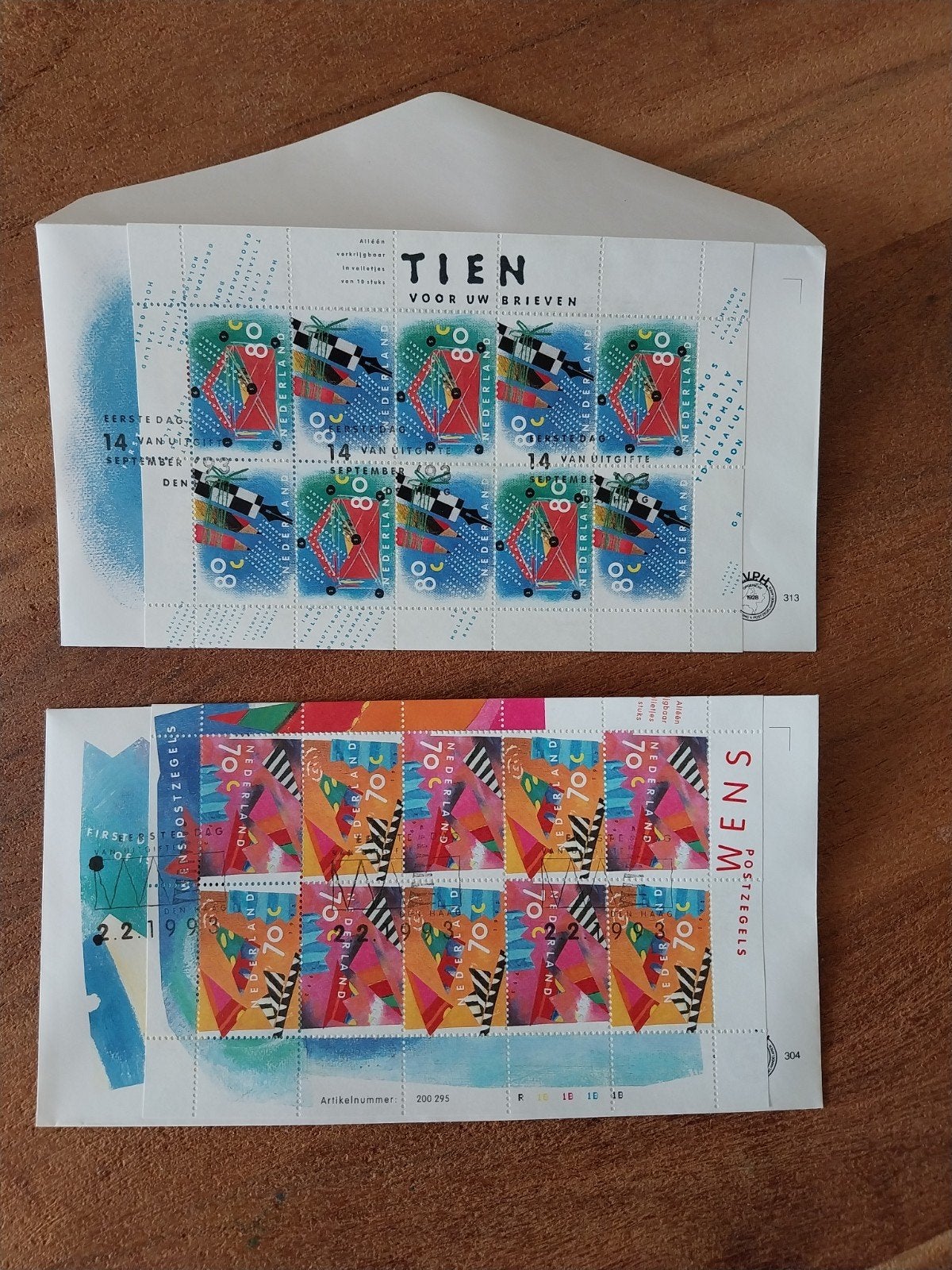 Twee Nederlandse Blanco FDC's E 304A/313A velletje10 zegels., Ophalen of Verzenden