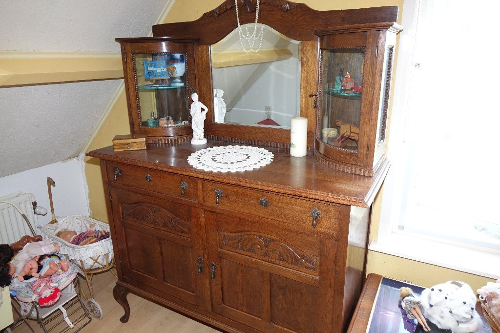 Antiek eiken dressoir met spiegel en vitrinekastjes vintage, Ophalen