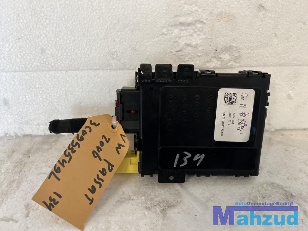 VW PASSAT B6 variant Stuurkolom module 2005-2011, Gebruikt, Volkswagen, Volkswagen AG, Berliner Ring 2
38440  Wolfsburg, DE