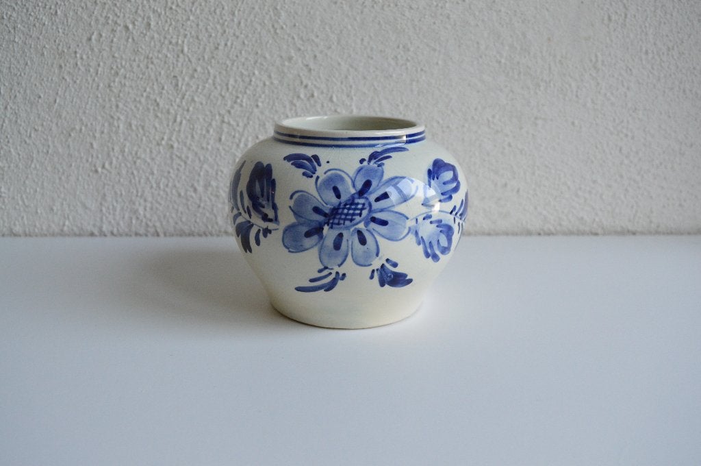 Delfts Blauw Vaasje - Handgeschilderd Bloemmotief, Ophalen of Verzenden
