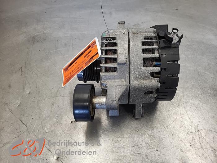 Dynamo van een Volkswagen Transporter, Gebruikt, -, Volkswagen, -