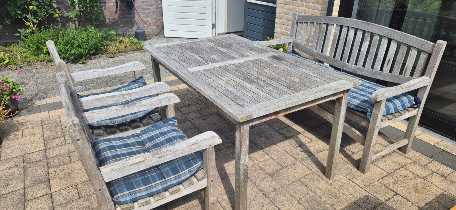 Zwaar teak houten tuinset met bank en stoelen, Ophalen, 4 zitplaatsen, Gebruikt, Bank