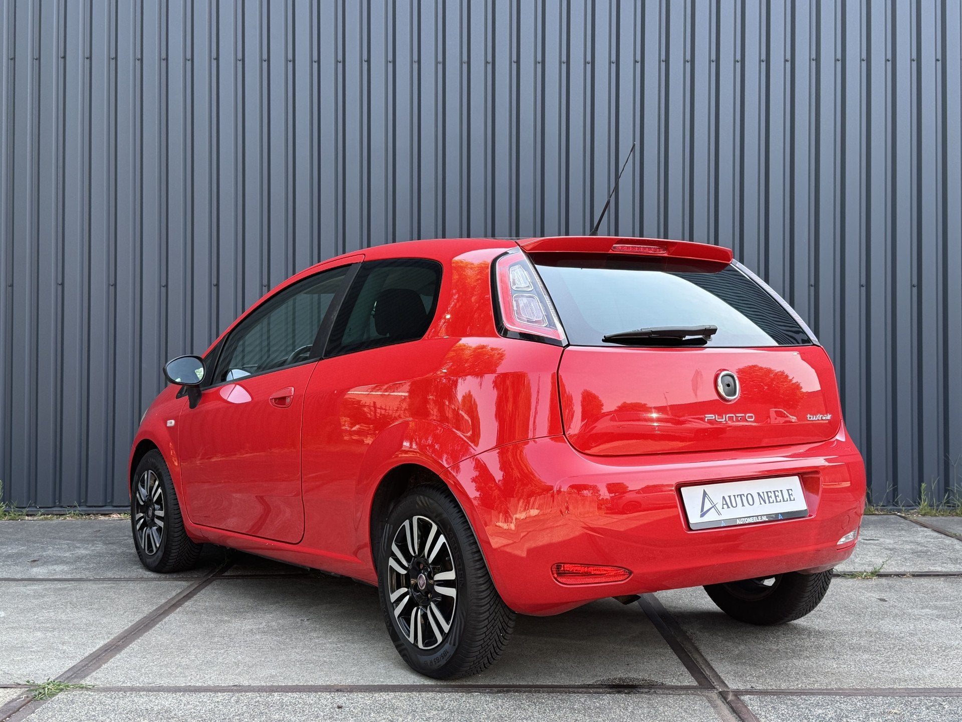 Fiat Punto Evo 0.9 TwinAir Pop 2e eigenaar, NAP, Lage KM, Auto's, Voorwielaandrijving, Euro 5, Zwart, Multifunctioneel stuurwiel
