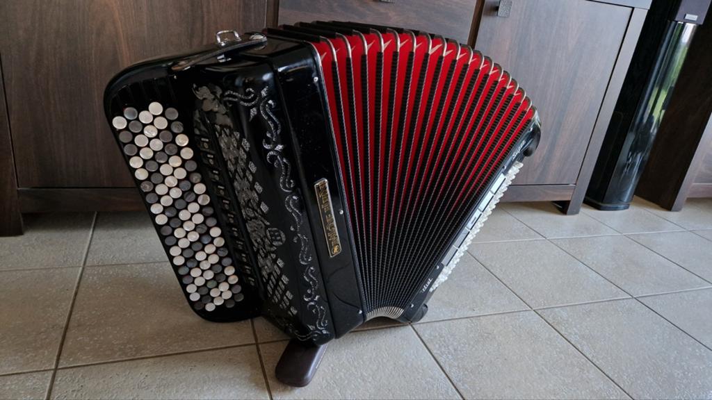 Accordeon Ballone Burini Griff C, Ophalen of Verzenden, Zo goed als nieuw, 120-bas, Overige merken