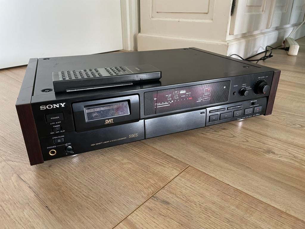 Sony DTC-59ES DAT recorder inclusief afstandsbediening, Audio, Tv en Foto, Cassettedecks, Sony, Ophalen of Verzenden