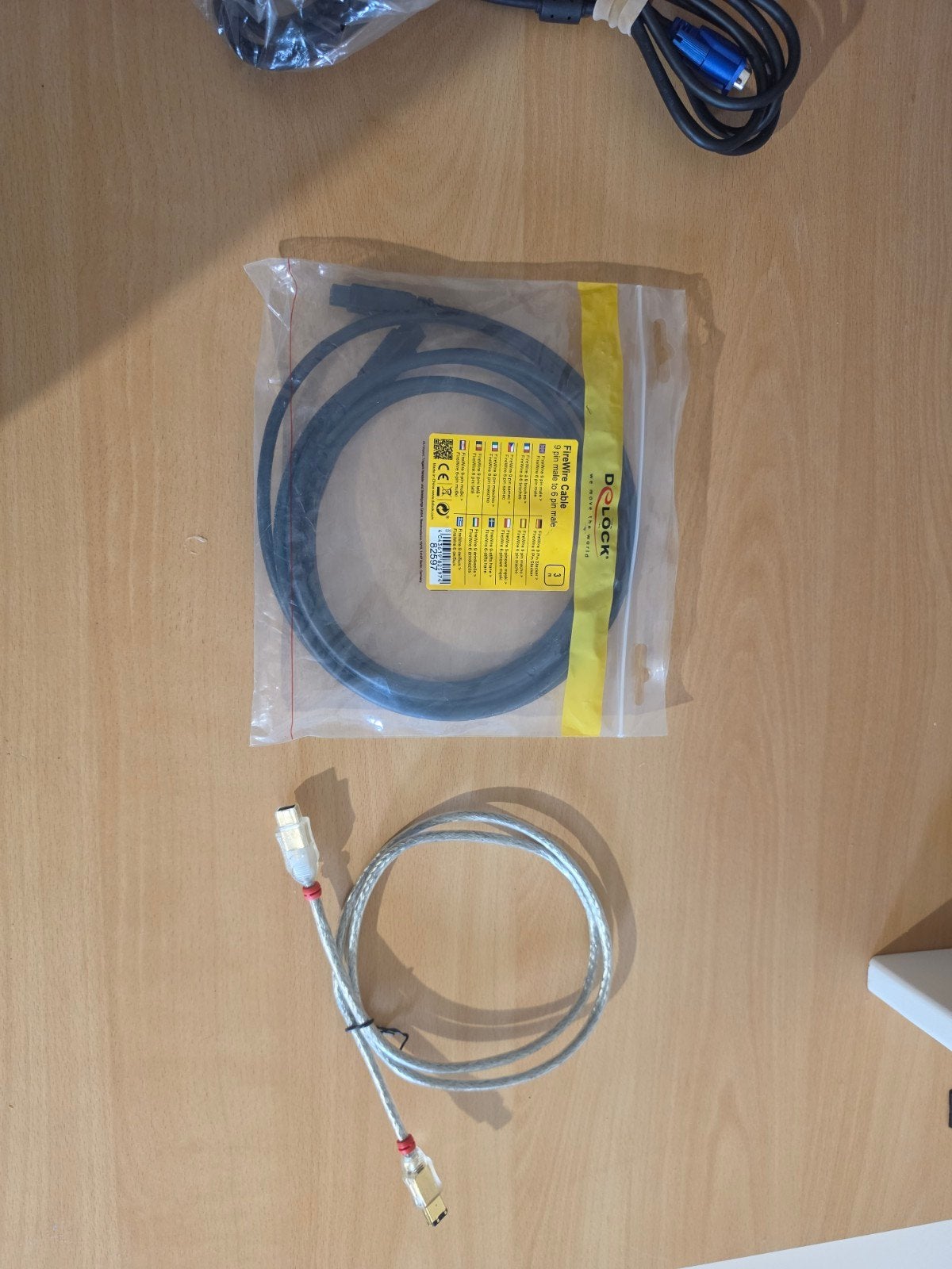 FireWire kabelset IEEE 1394 – Delock 9-pin / 6-pin – 2 kabel, Computers en Software, Pc- en Netwerkkabels, Ophalen of Verzenden