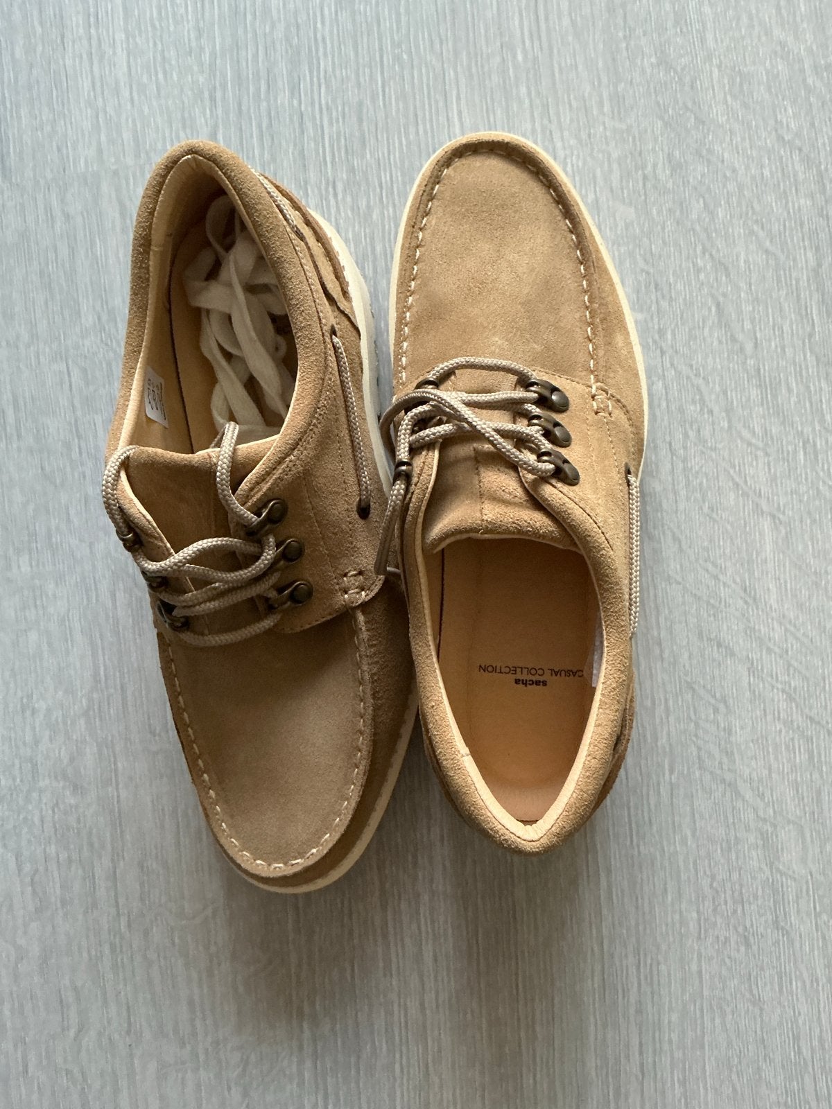 Sacha sneaker beige, maat 42, nieuw met prijskaartje, Ophalen of Verzenden, Nieuw, Overige kleuren, Sneakers of Gympen