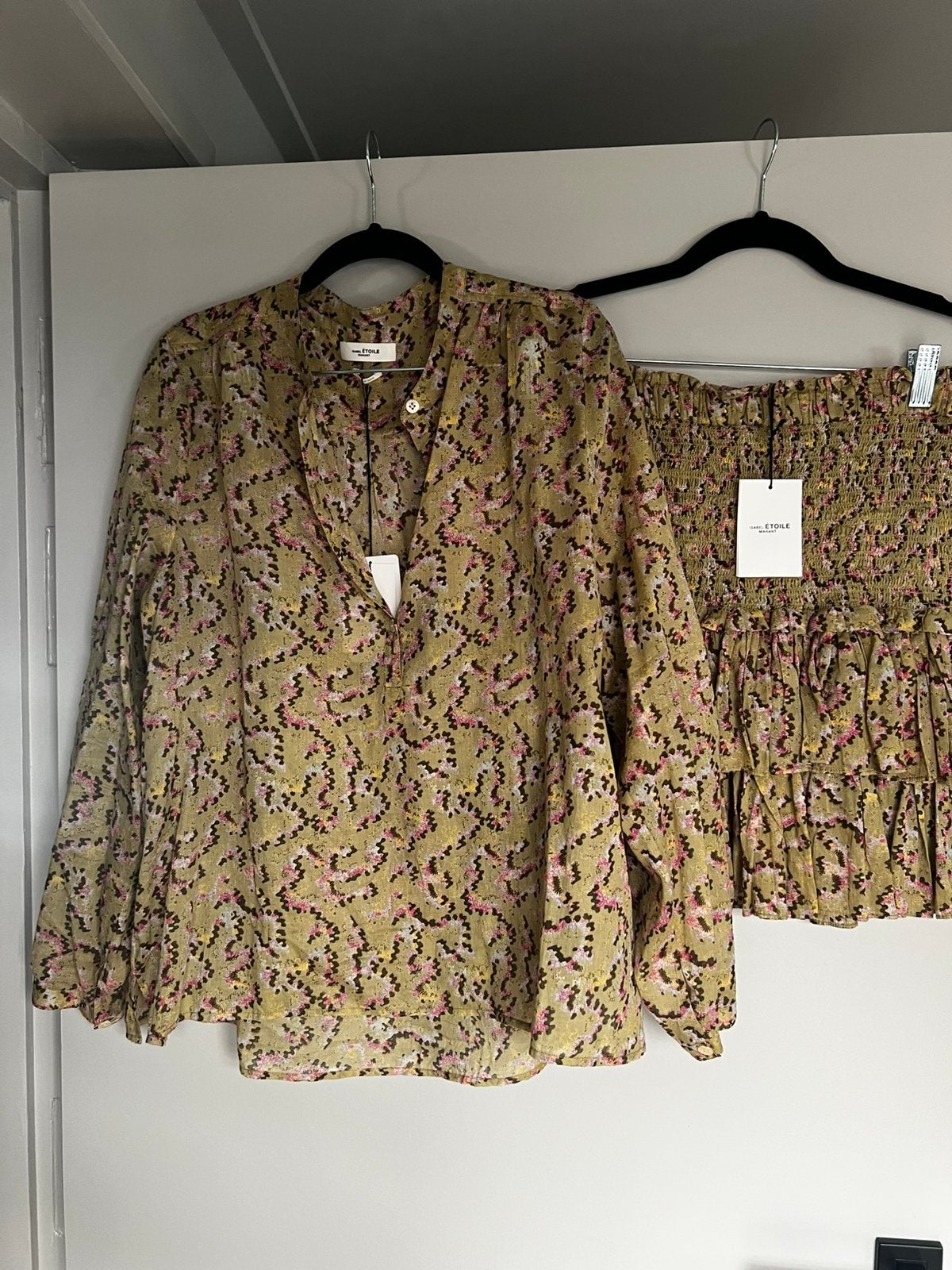 Nieuwe set Isabel Marant Etoile rok en blouse, Ophalen of Verzenden, Nieuw, Maat 38/40 (M), Groen
