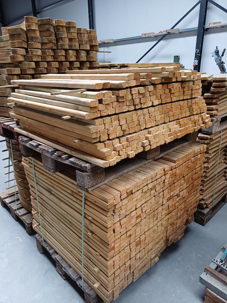 Hout t.b.v. vervaardigen tuintafels, Tuin en Terras, Tuintafels, Ophalen, Nieuw, Rond, Hout