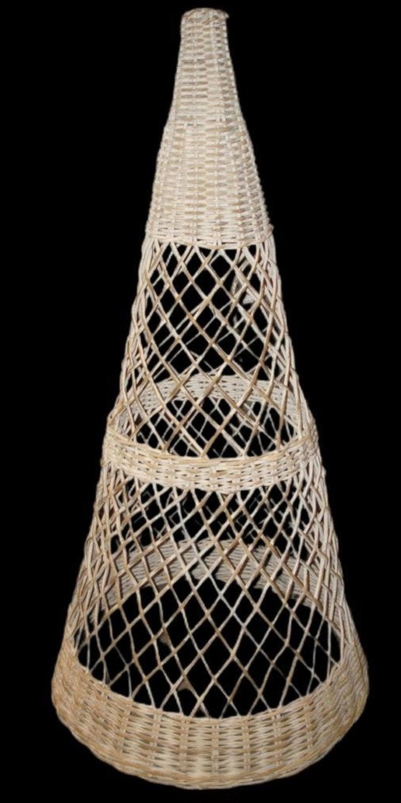 Rotan kerstboom met verlichting, 140cm hoog, Diversen, Kerst, Ophalen
